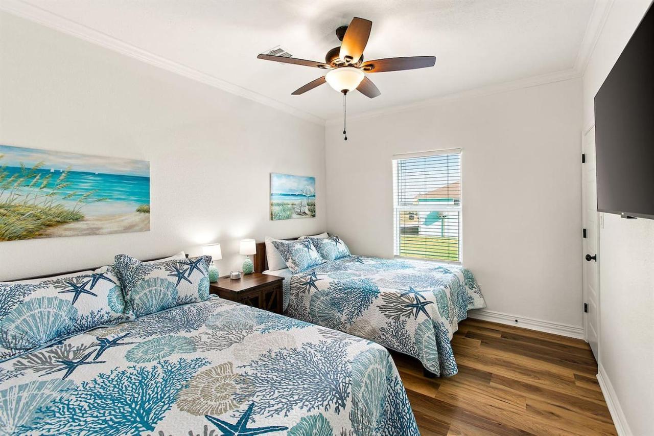 The Breezy Turtle Villa Crystal Beach Eksteriør billede